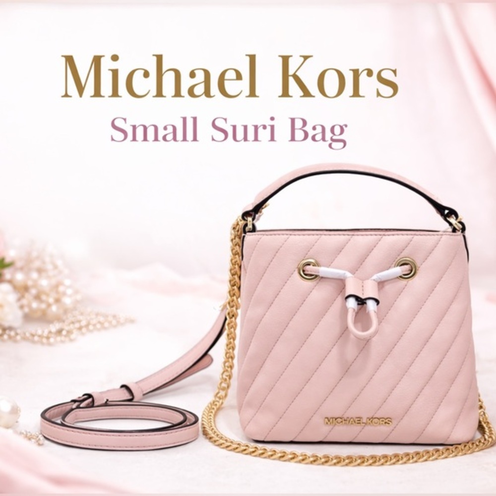 MICHAEL KORS Bucket Crossbody Bag